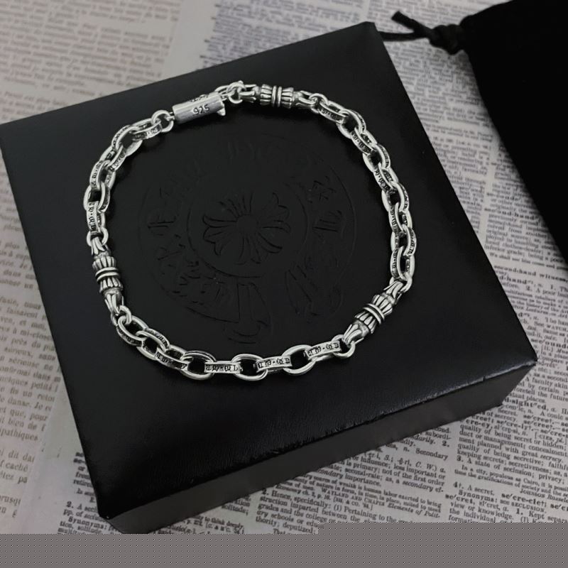 Ch**me He**ts bracelets